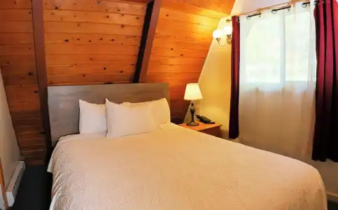 Park Motel and Cabins - 270