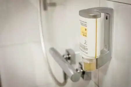 ApartInvite - 33
