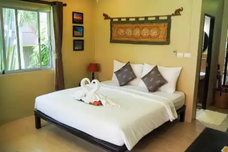 Lanta Castaway Beach Resort - 57