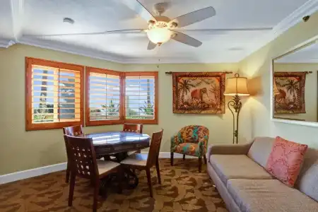 Pacific Terrace - 100