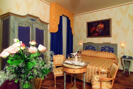 Rosetta Perugia Tapestry Collection by Hilton - 34