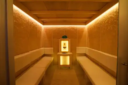 Portici Romantik & Wellness - 16