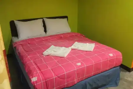 RC Guesthouse - 37