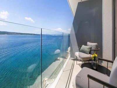 Luxury Amabilis - 69