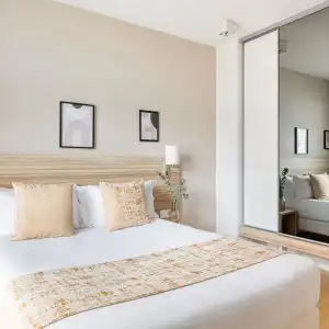 Q7 Lodge Lyon 7 - 49
