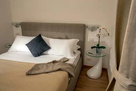 Domus Veneto Rome - 12