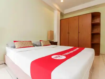 Royal Pimand - 3