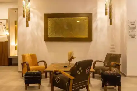 Dellarosa Boutique and Spa - 15