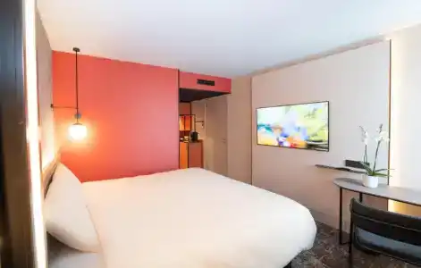 Novotel Angers Lac de Maine - 77