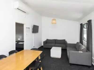 Waikanae Beach TOP 10 Holiday Park - 40