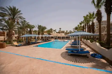 Royal Star Empire Beach Resort - 14
