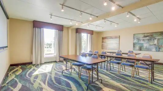 Comfort Inn Midlothian Turnpike - 11