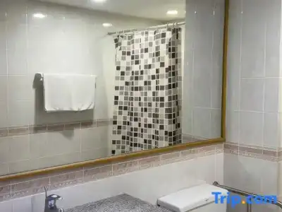 Mall Suites - 273