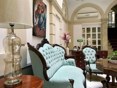 Boutique Las Cortes de Cádiz - 1