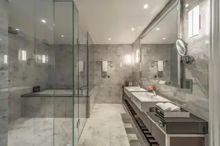 Sherwood Suites - 124