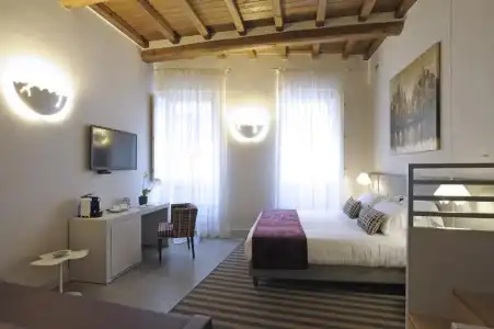 Trevi Palace Luxury Inn - 47