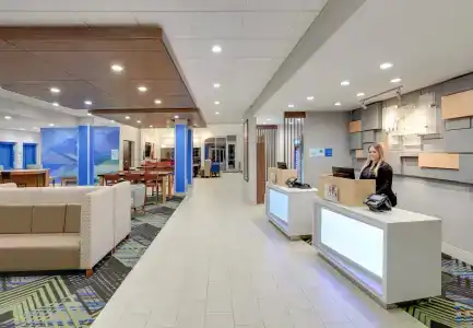 Holiday Inn Express & Suites Dallas NW Hwy - Love Field - 21