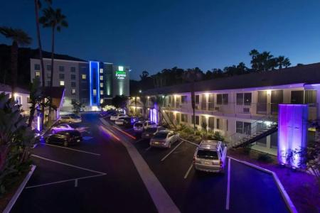 Iris - San Diego - 46
