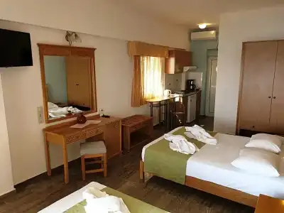 Thalassa House Apartments - 45