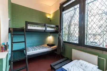 Baroque Hostel & Coworking - 54