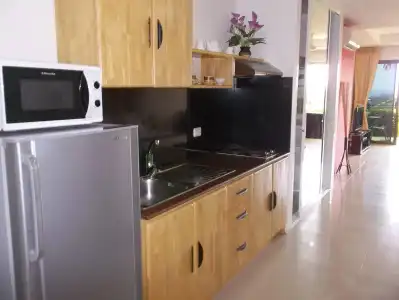 Mountain Seaview Luxury Apartments - 17