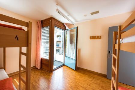 Geneva Hostel - 35