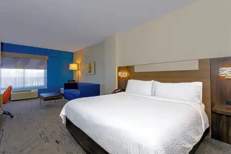 Holiday Inn Express Tampa N I-75 - University Area by IHG - 74