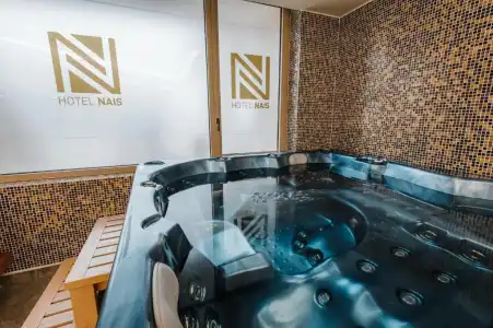 Nais - 18