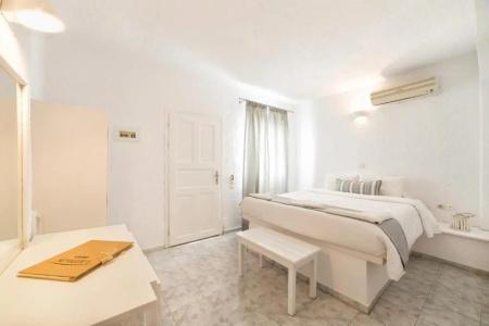 Artemis Suites - 90