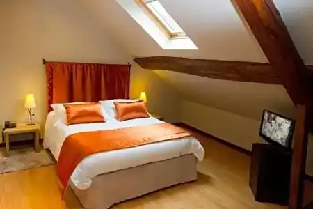 Logis de La Cloche - 93