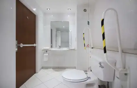 DoubleTree by Hilton Bristol North - 7