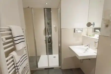 martas Allegra Berlin - 25