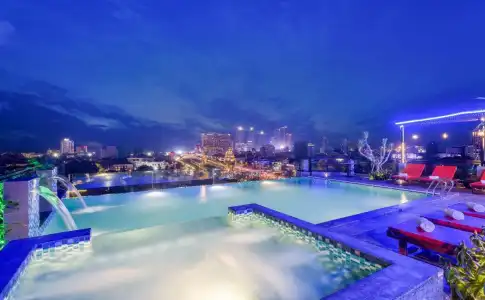 Phnom Penh 51 & Residences - 8