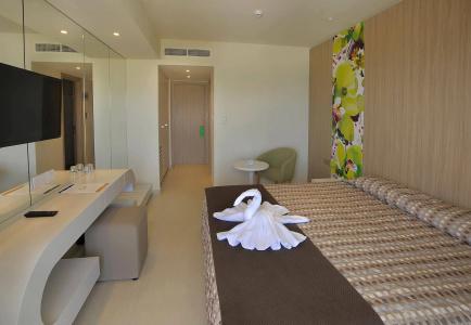 Nelia Beach & Spa - 5