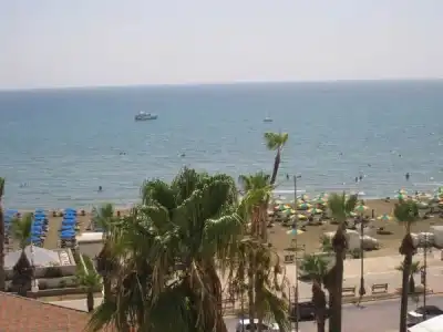 Larnaca Bay Suites - 19