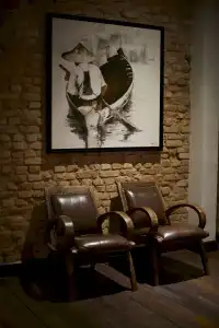 1825 Gallery - 18