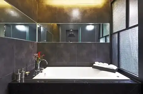 Boutique 9 - 43