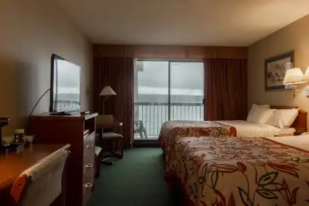 Anchor Inn And Suites - 5