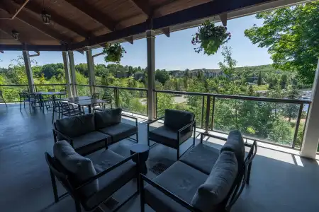 Deerhurst Resort - 6