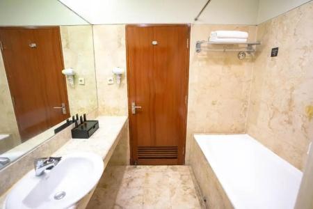 Savoy Homann - 67