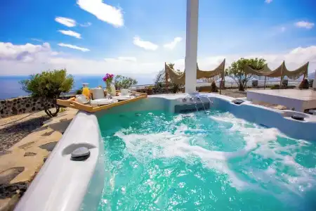 Phaos Santorini Suites - 33