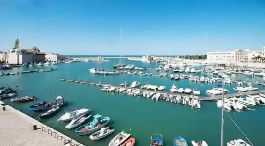 Suite Home Trani - 16