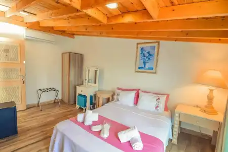 Alacati Asmalı Konak Otel - 61