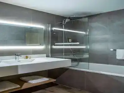 Mercure Vannes Le Port - 57