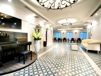 Le House Boutique - 1