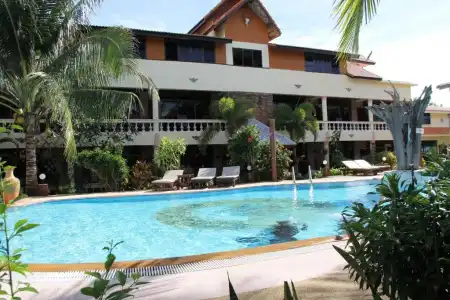 Laguna Beach Club Resort - 72
