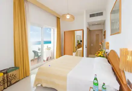 Ecoresort Le Sirenè - Carolis - 82