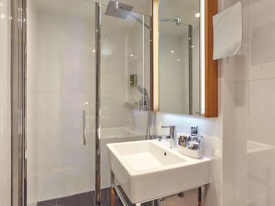 Mercure - 8