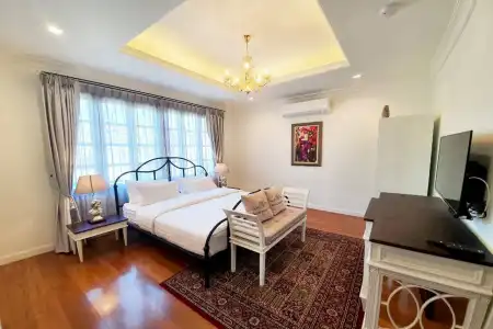 Merchant Villa - 3