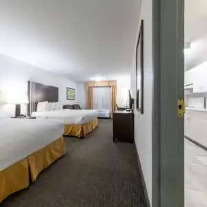 Ramada Limited Golden - 28